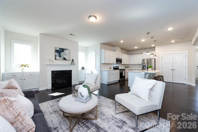 11440 Westbranch Parkway, Davidson, NC 28036