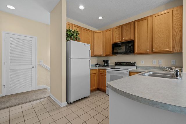 4545 Girvan Dr Unit D, Myrtle Beach, SC 29579