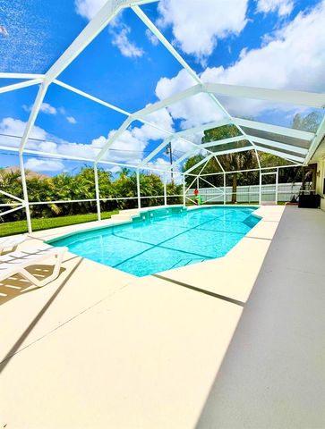 127 NW Avens Street, Port St. Lucie, FL 34983