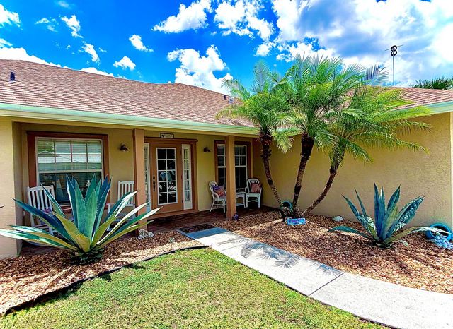 127 NW Avens Street, Port St. Lucie, FL 34983