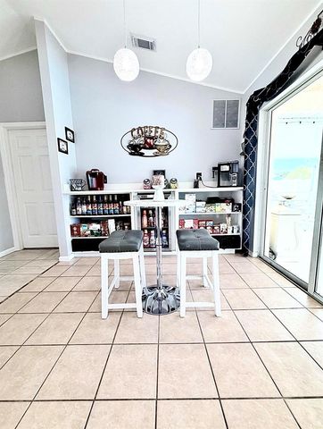 127 NW Avens Street, Port St. Lucie, FL 34983