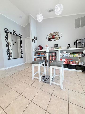 127 NW Avens Street, Port St. Lucie, FL 34983