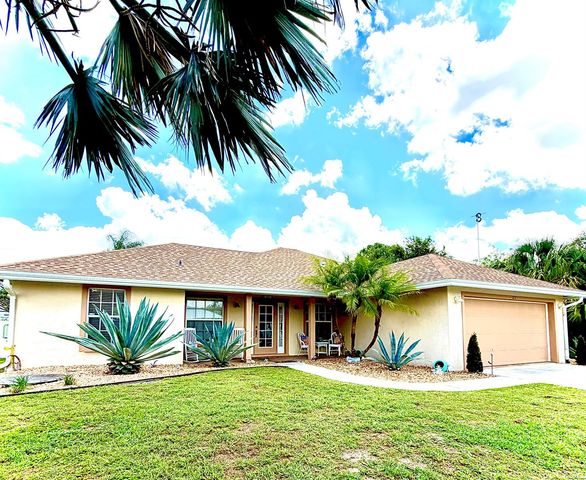 127 NW Avens Street, Port St. Lucie, FL 34983