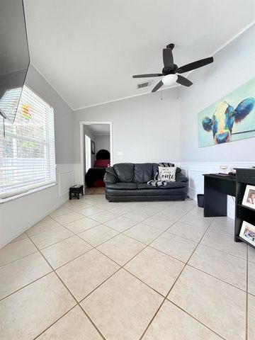 127 NW Avens Street, Port St. Lucie, FL 34983