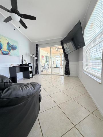 127 NW Avens Street, Port St. Lucie, FL 34983