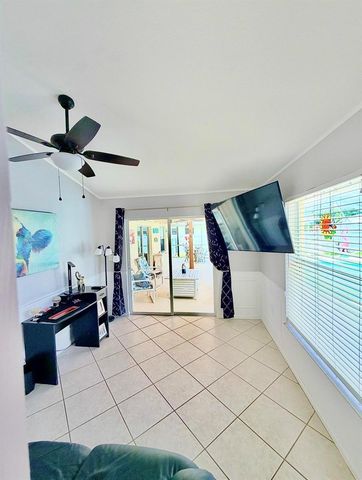 127 NW Avens Street, Port St. Lucie, FL 34983