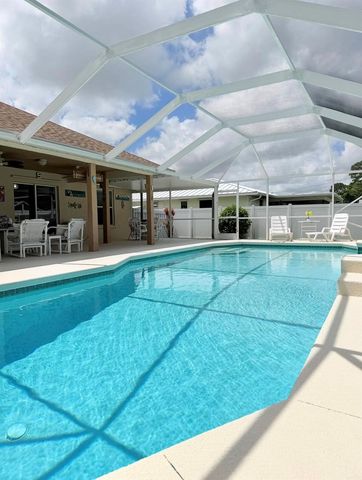 127 NW Avens Street, Port St. Lucie, FL 34983