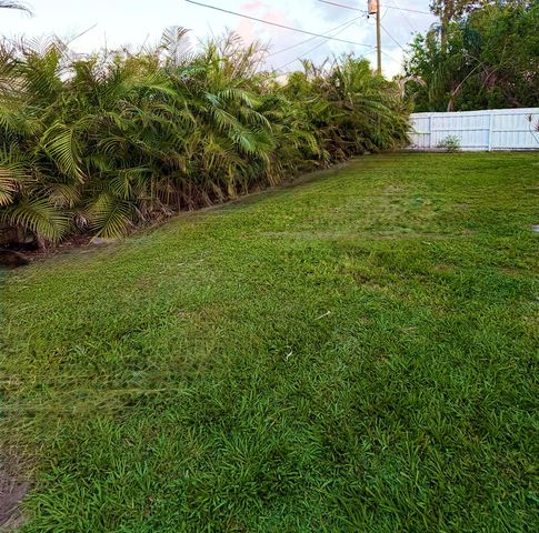 127 NW Avens Street, Port St. Lucie, FL 34983