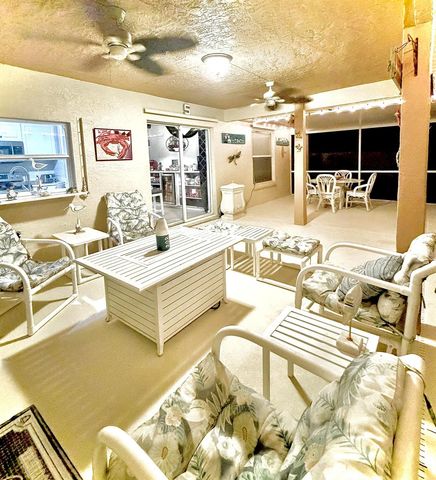 127 NW Avens Street, Port St. Lucie, FL 34983