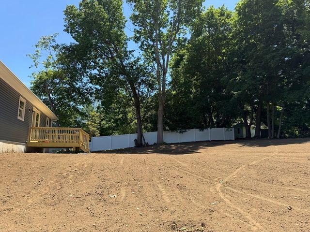 25 Edson Ave, Rutland, MA 01543
