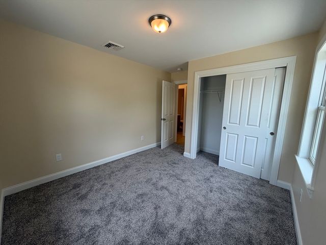 25 Edson Ave, Rutland, MA 01543
