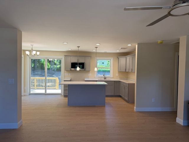 25 Edson Ave, Rutland, MA 01543