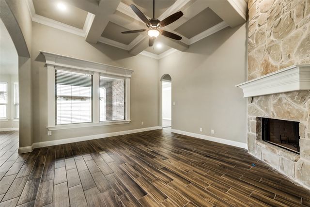 3201 Windcrest Drive, Granbury, TX 76049