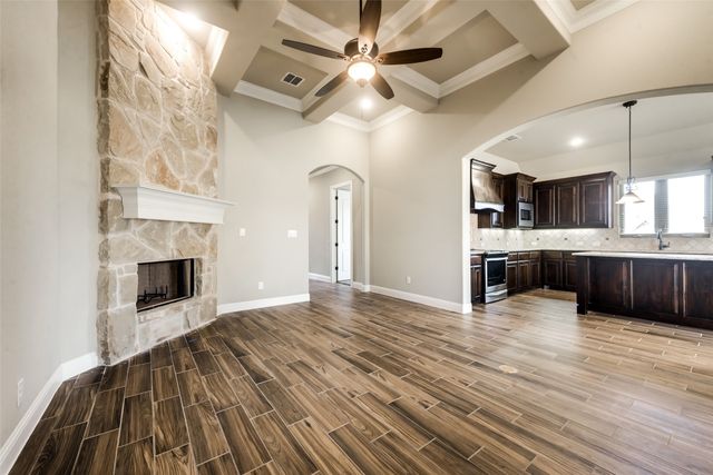 3201 Windcrest Drive, Granbury, TX 76049