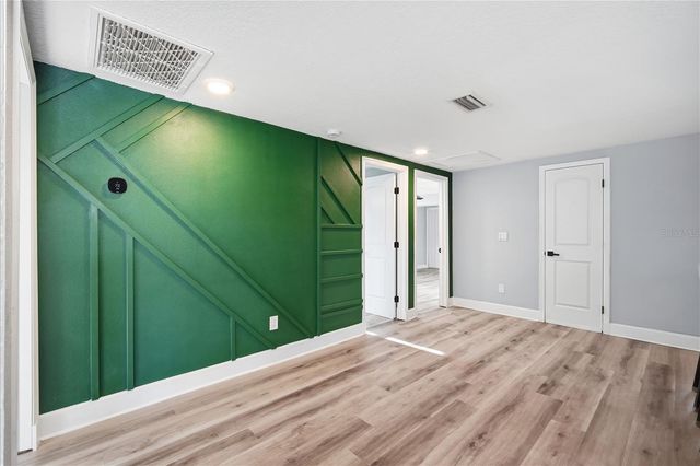 2707 W KENMORE AVENUE, Tampa, FL 33614