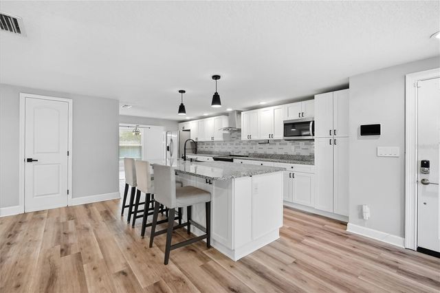 2707 W KENMORE AVENUE, Tampa, FL 33614