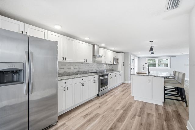 2707 W KENMORE AVENUE, Tampa, FL 33614