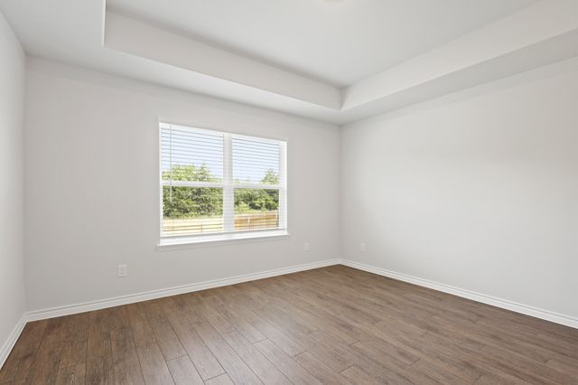 1600 Romans Road, Ennis, TX 75119
