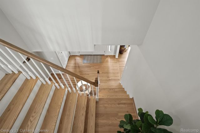 43507 Scenic Lane W, Novi, MI 48167