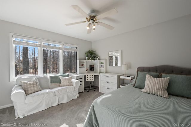 43507 Scenic Lane W, Novi, MI 48167