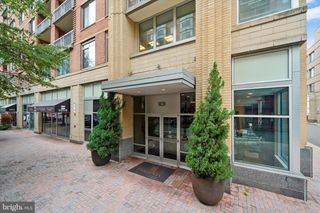 1020 N HIGHLAND ST #1109, Arlington, VA 22201