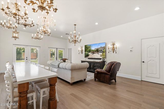 301 E 14TH Street, Tempe, AZ 85281