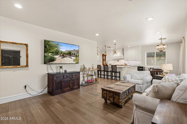 301 E 14TH Street, Tempe, AZ 85281