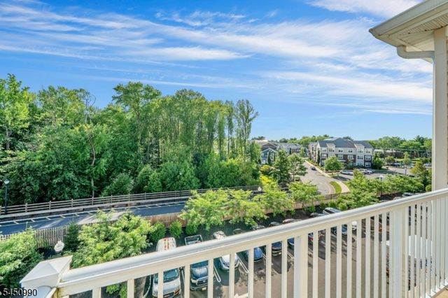 644 Lorhan Dr 644, Piscataway Twp., NJ 08854