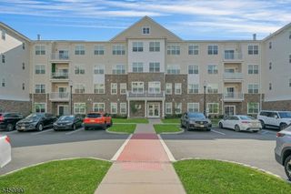 644 Lorhan Dr 644, Piscataway Twp., NJ 08854