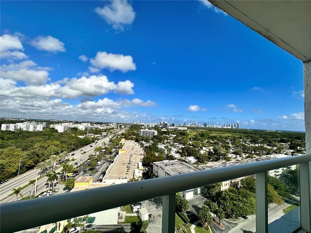 13499 Biscayne Blvd PH1709, North Miami, FL 33181