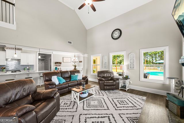 1538 E Lake Road, Mcdonough, GA 30252
