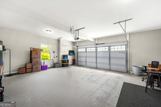 1538 E Lake Road, Mcdonough, GA 30252