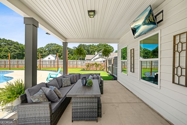1538 E Lake Road, Mcdonough, GA 30252