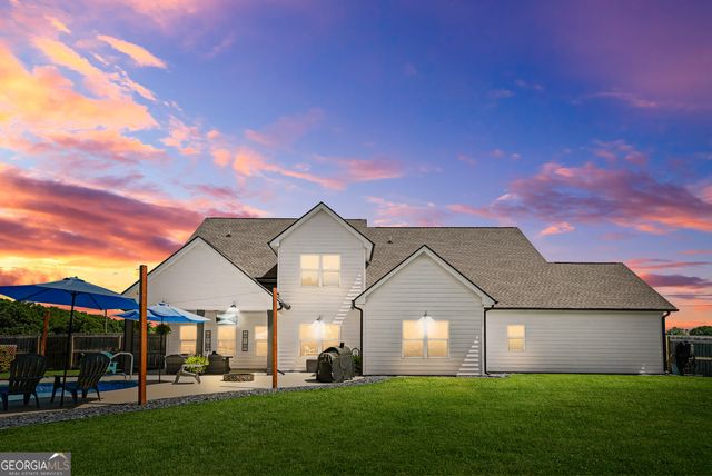 1538 E Lake Road, Mcdonough, GA 30252