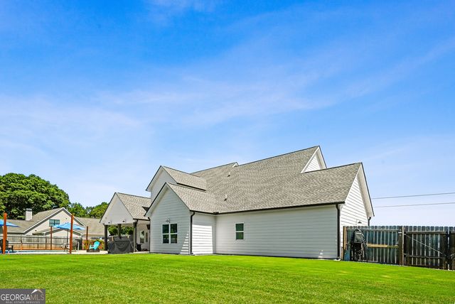1538 E Lake Road, Mcdonough, GA 30252
