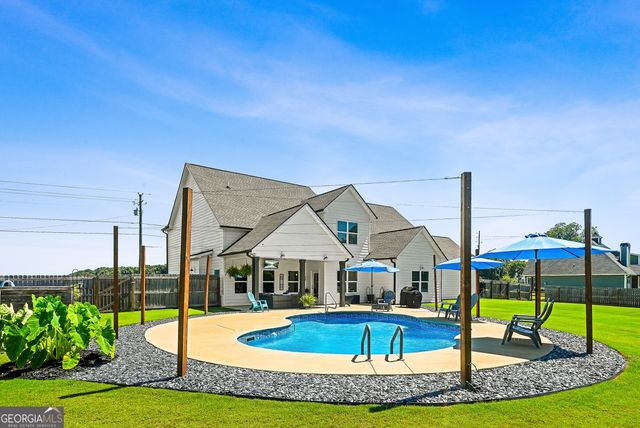1538 E Lake Road, Mcdonough, GA 30252
