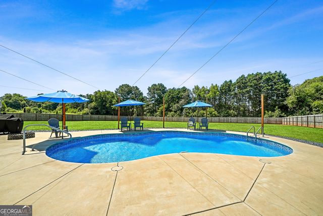 1538 E Lake Road, Mcdonough, GA 30252