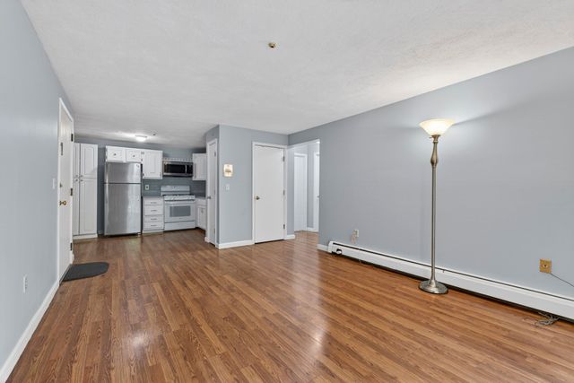 7 Karen Circle 2A, Billerica, MA 01821