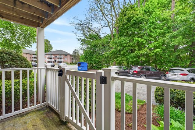 7 Karen Circle 2A, Billerica, MA 01821