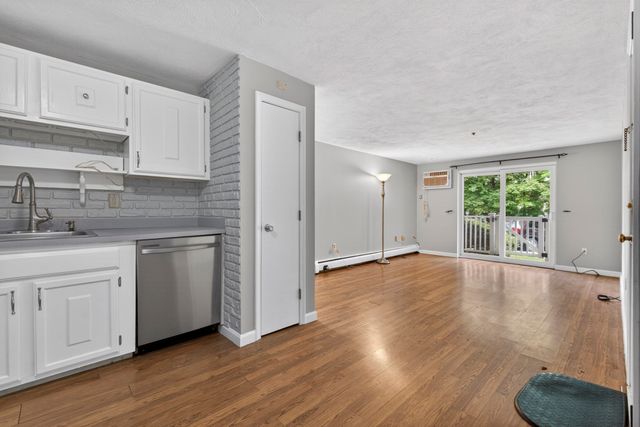 7 Karen Circle 2A, Billerica, MA 01821