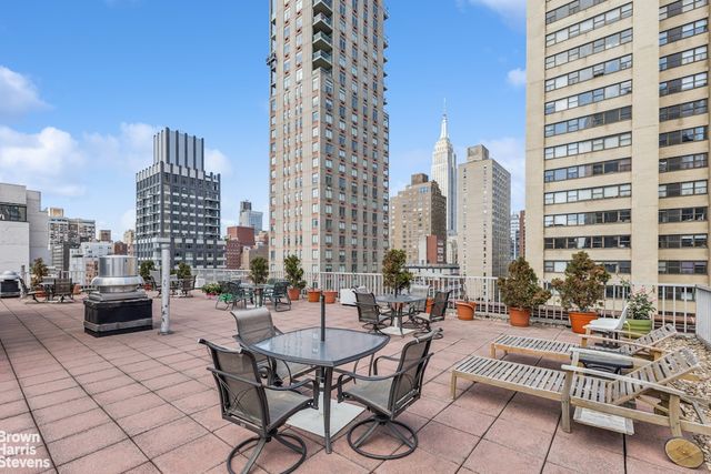 201 E 37th St Apt 5A, New York City, NY 10016