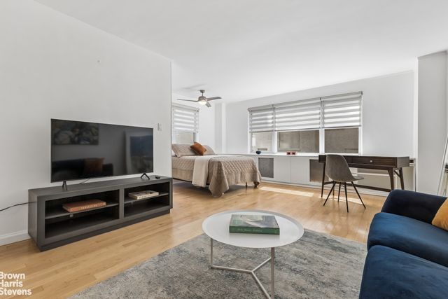 201 E 37th St Apt 5A, New York City, NY 10016
