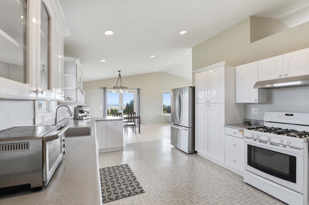 4746 Furze Rd, Clayton, WA 99110 photo 18