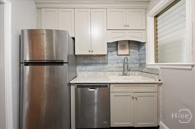 1702 E 41st Street, Savannah, GA 31404