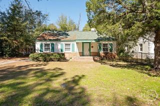 1702 E 41st Street, Savannah, GA 31404