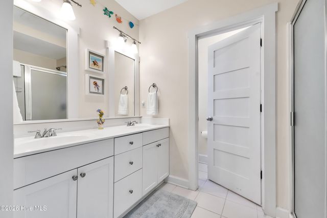 4 E Raleigh Street, Wrightsville Beach, NC 28480