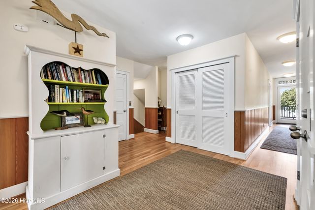 4 E Raleigh Street, Wrightsville Beach, NC 28480