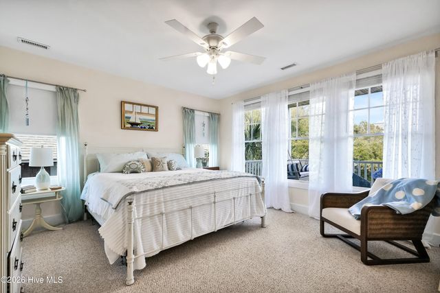 4 E Raleigh Street, Wrightsville Beach, NC 28480