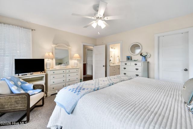 4 E Raleigh Street, Wrightsville Beach, NC 28480