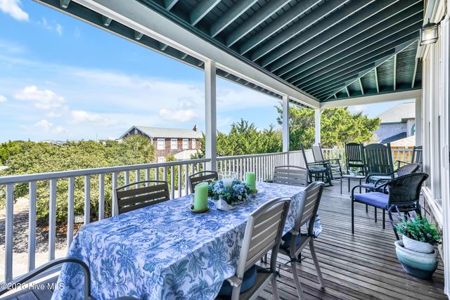 4 E Raleigh Street, Wrightsville Beach, NC 28480